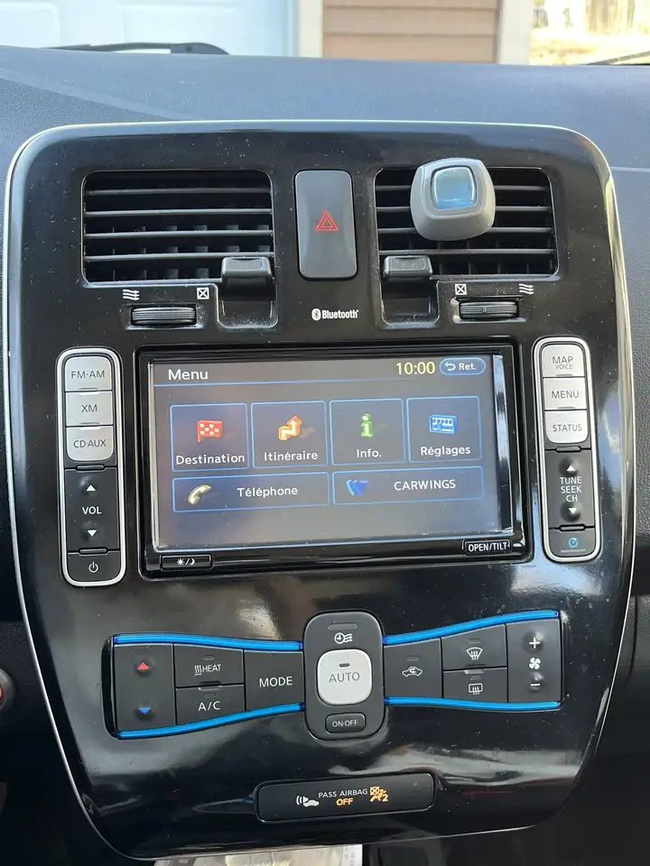 Nissan Leaf снимка Nissan Leaf