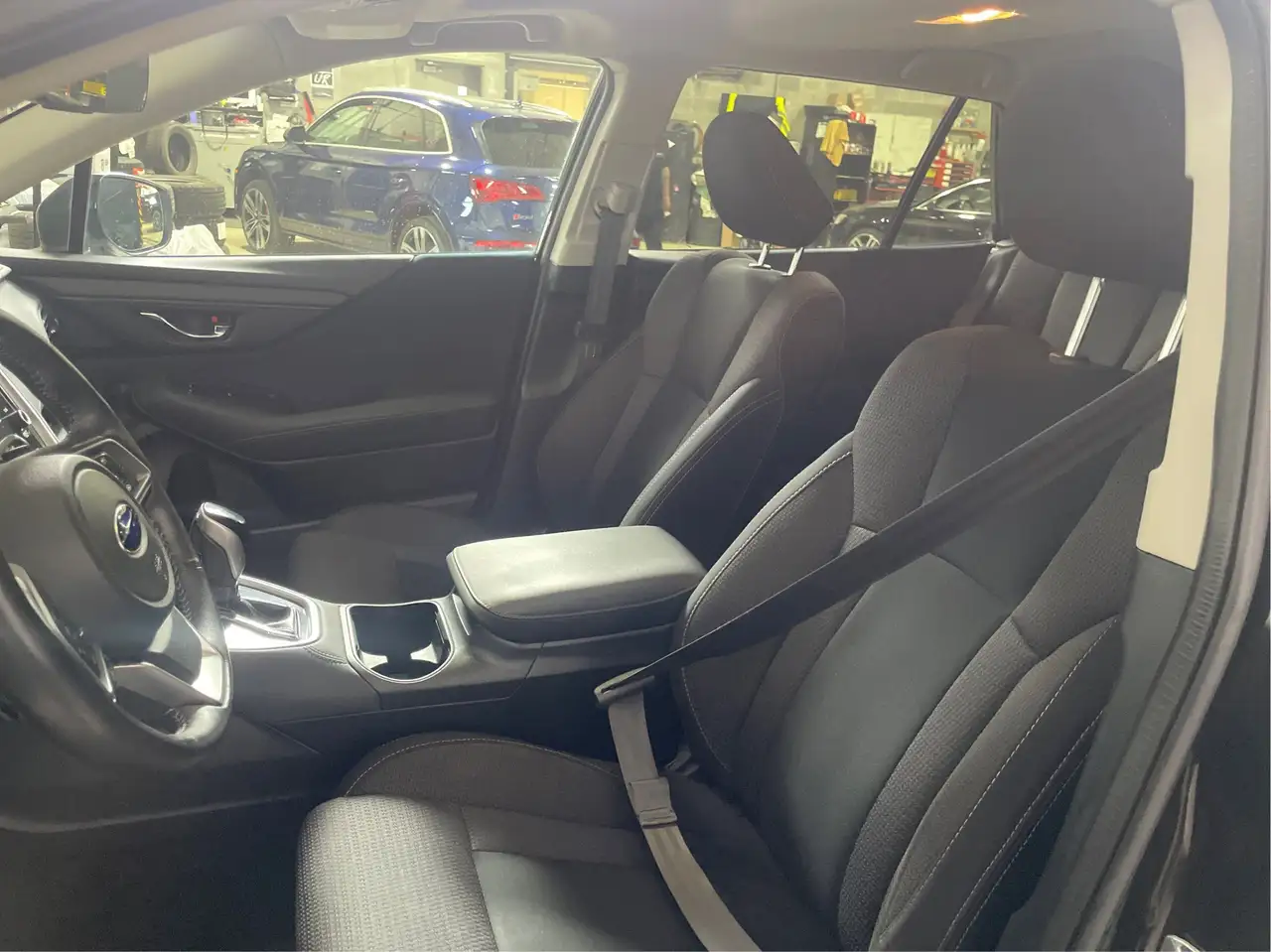 Subaru OUTBACK снимка Subaru OUTBACK