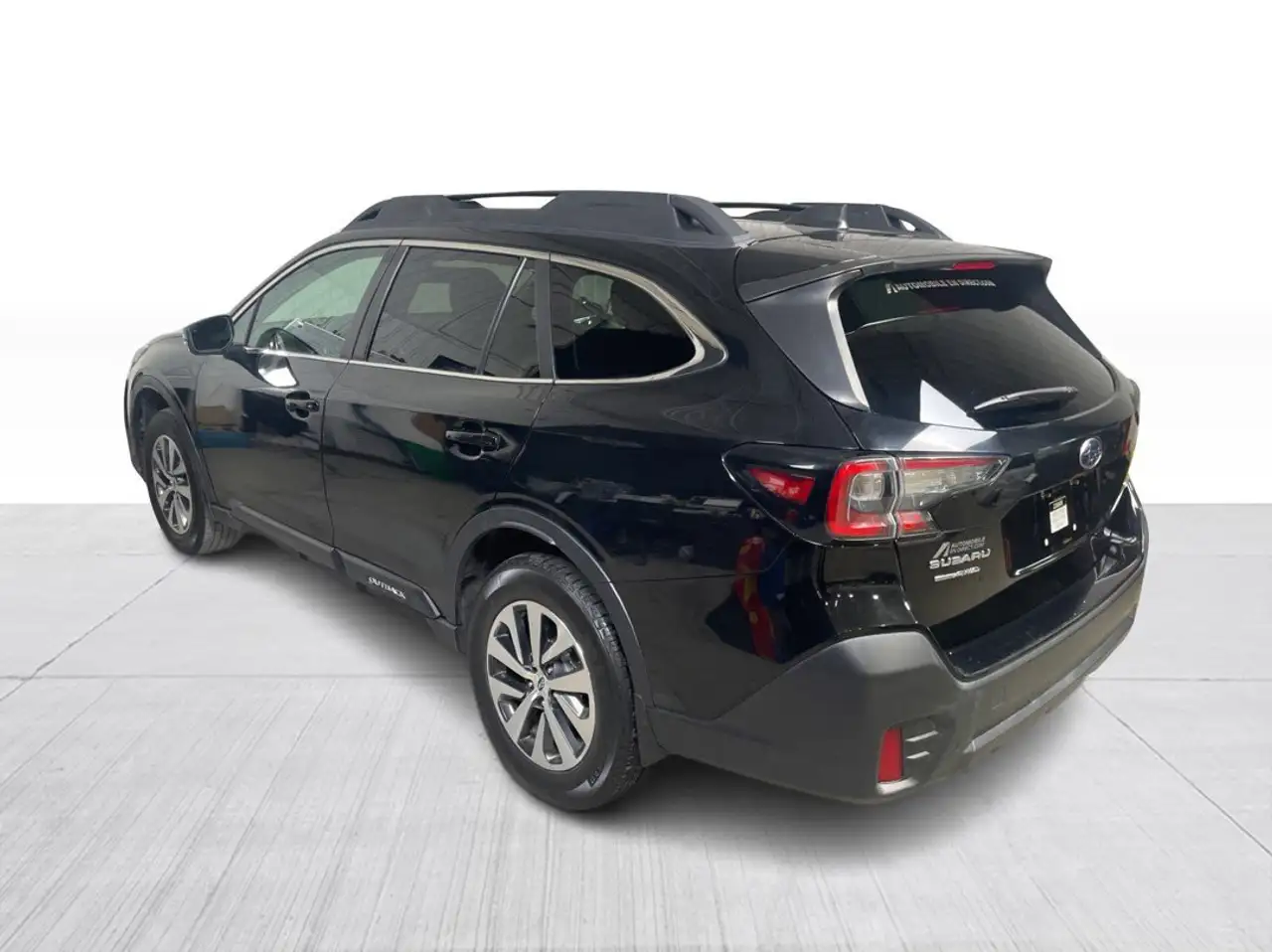 Subaru OUTBACK снимка Subaru OUTBACK