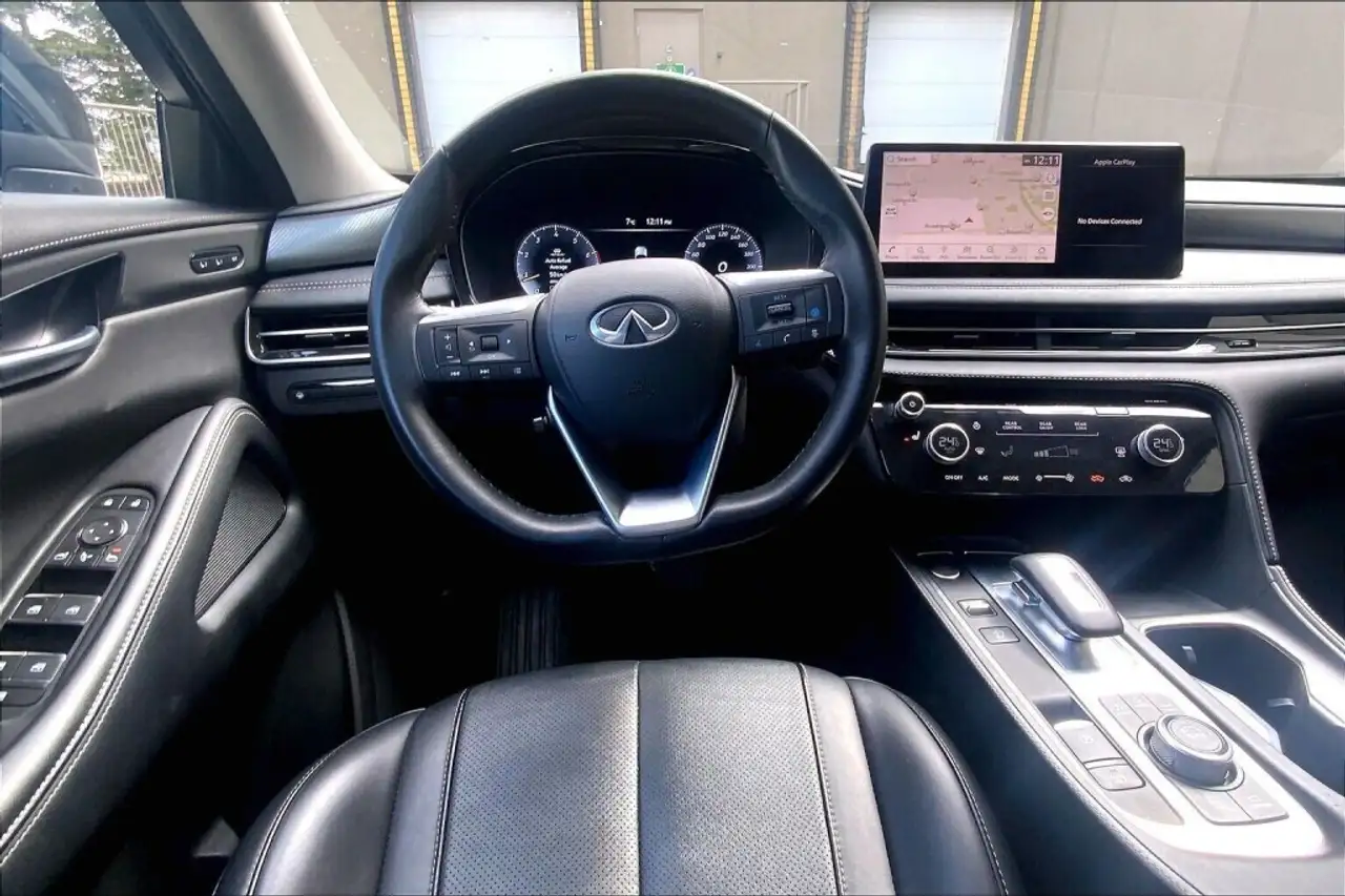 Infiniti QX60 снимка Infiniti QX60