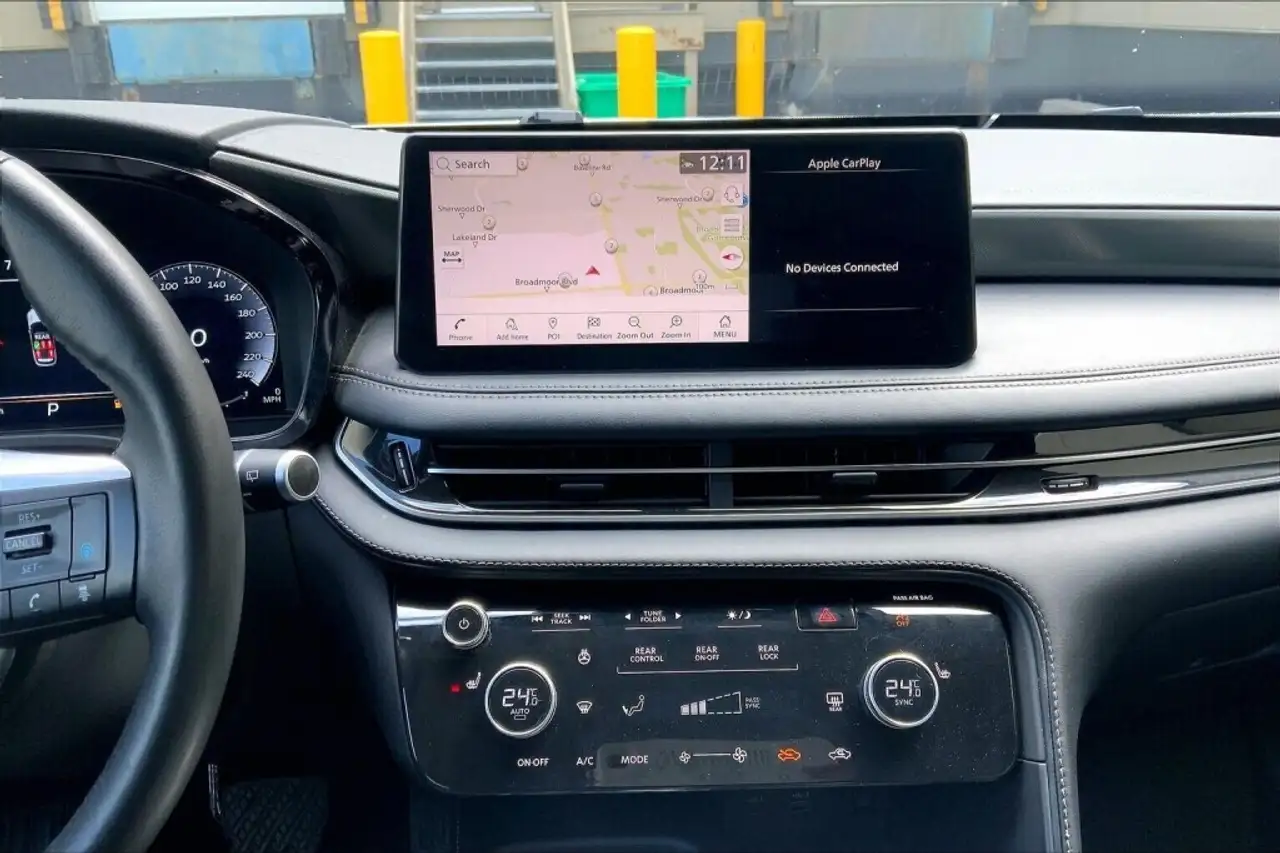 Infiniti QX60 снимка Infiniti QX60