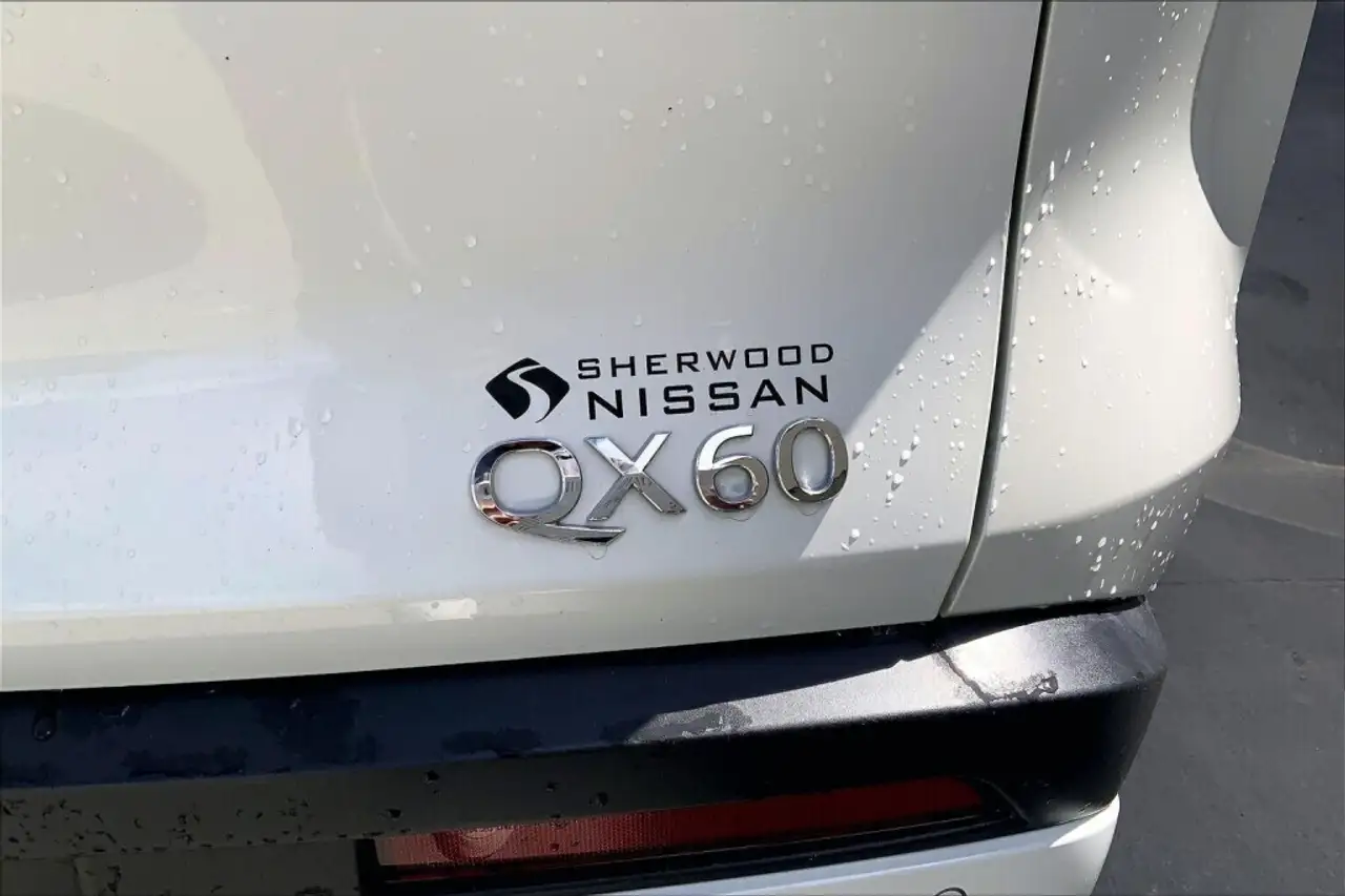 Infiniti QX60 снимка Infiniti QX60