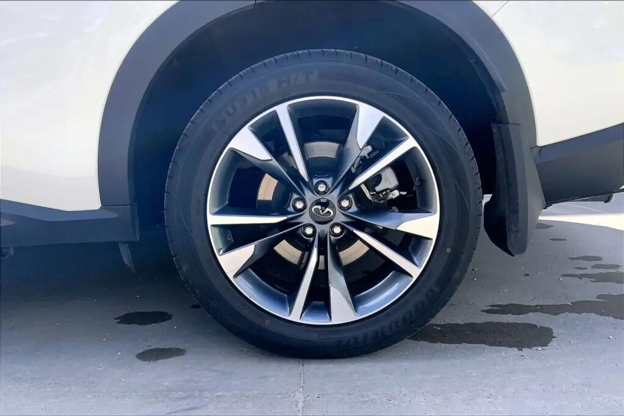 Infiniti QX60 снимка Infiniti QX60