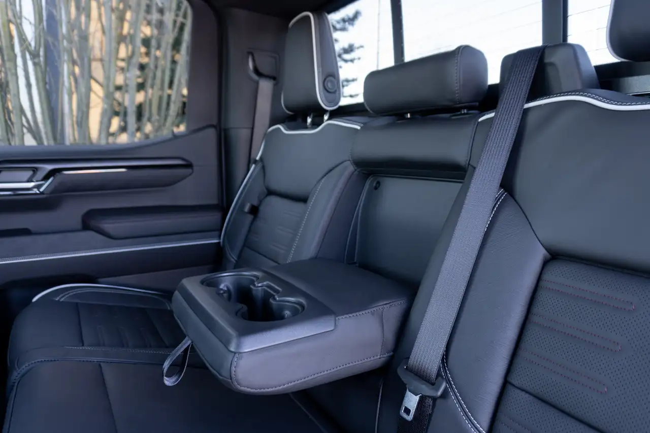 GMC Sierra 1500 fotografie GMC Sierra 1500