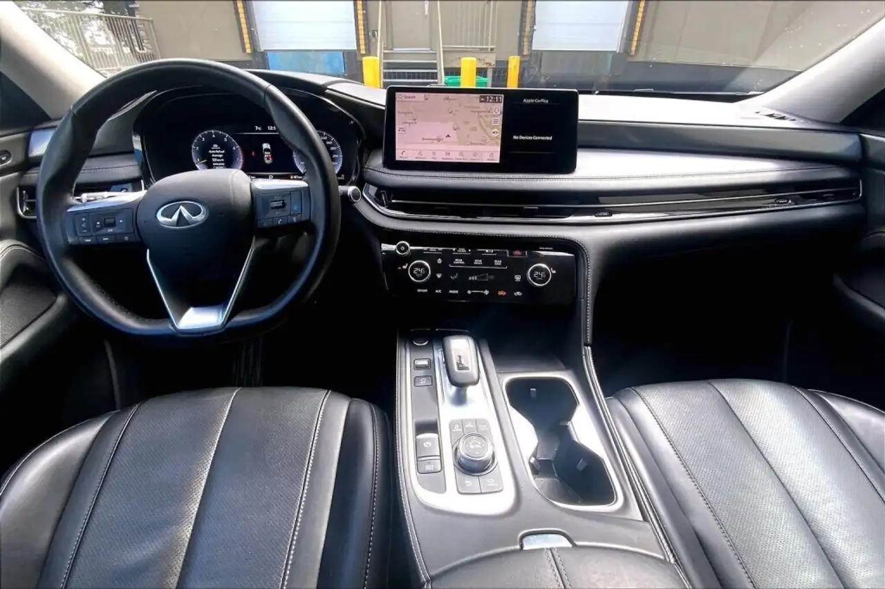 Infiniti QX60 снимка Infiniti QX60