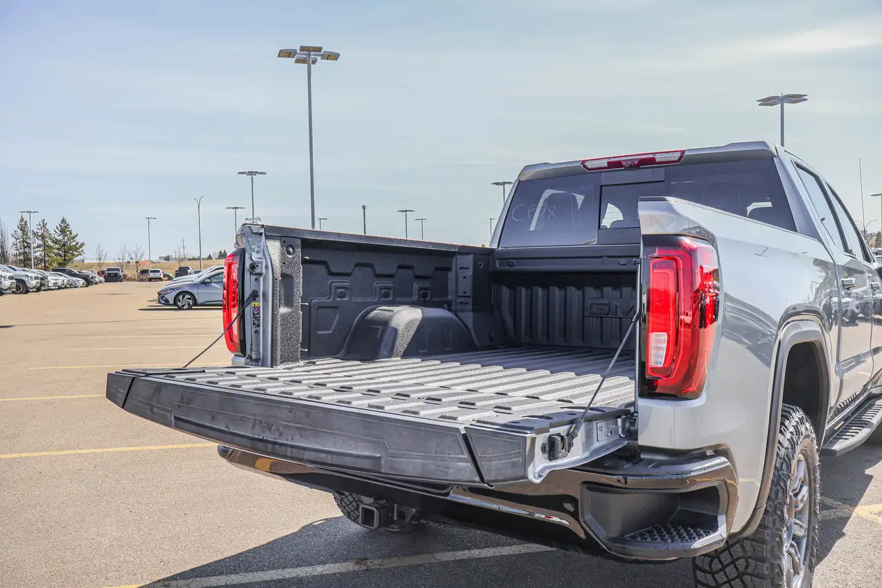 GMC Sierra 1500 photo GMC Sierra 1500