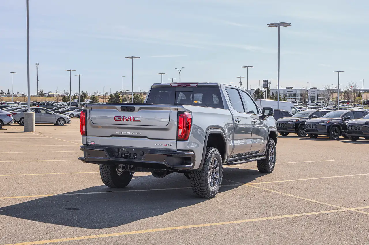 GMC Sierra 1500 photo GMC Sierra 1500