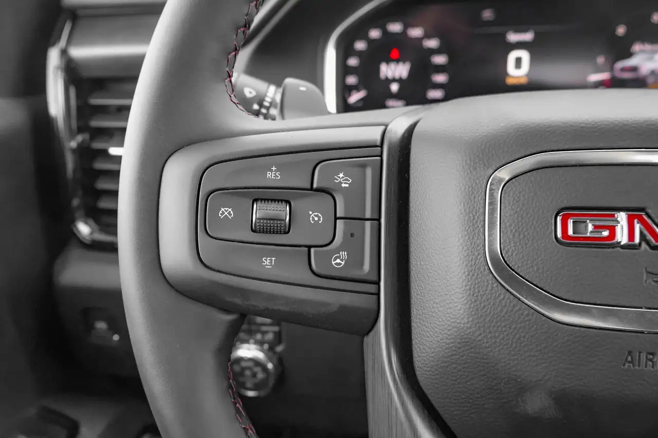 GMC Sierra 1500 photo GMC Sierra 1500