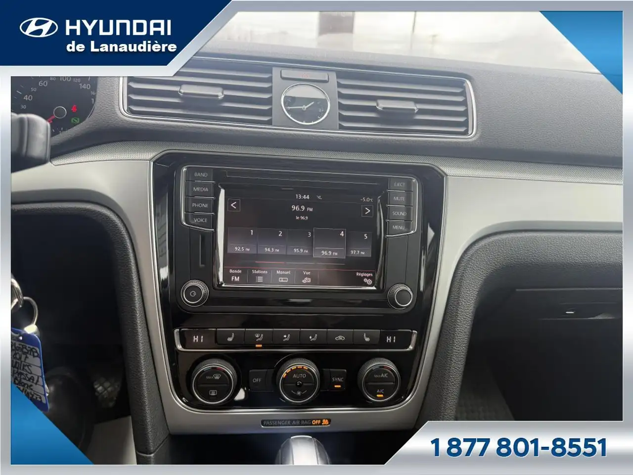 Volkswagen Passat photo Volkswagen Passat