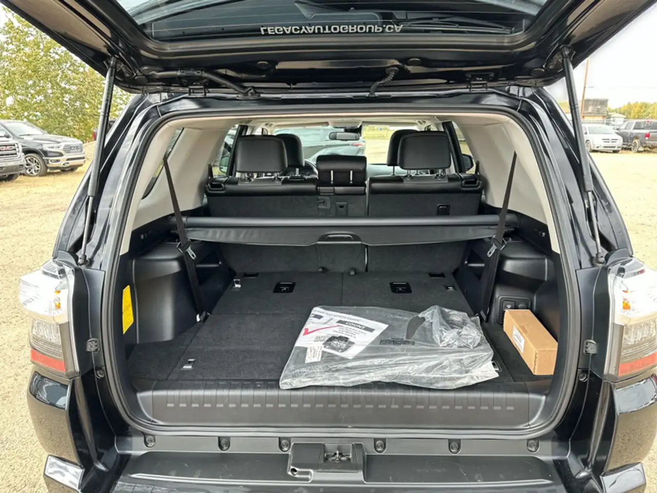 Toyota 4-Runner снимка Toyota 4-Runner