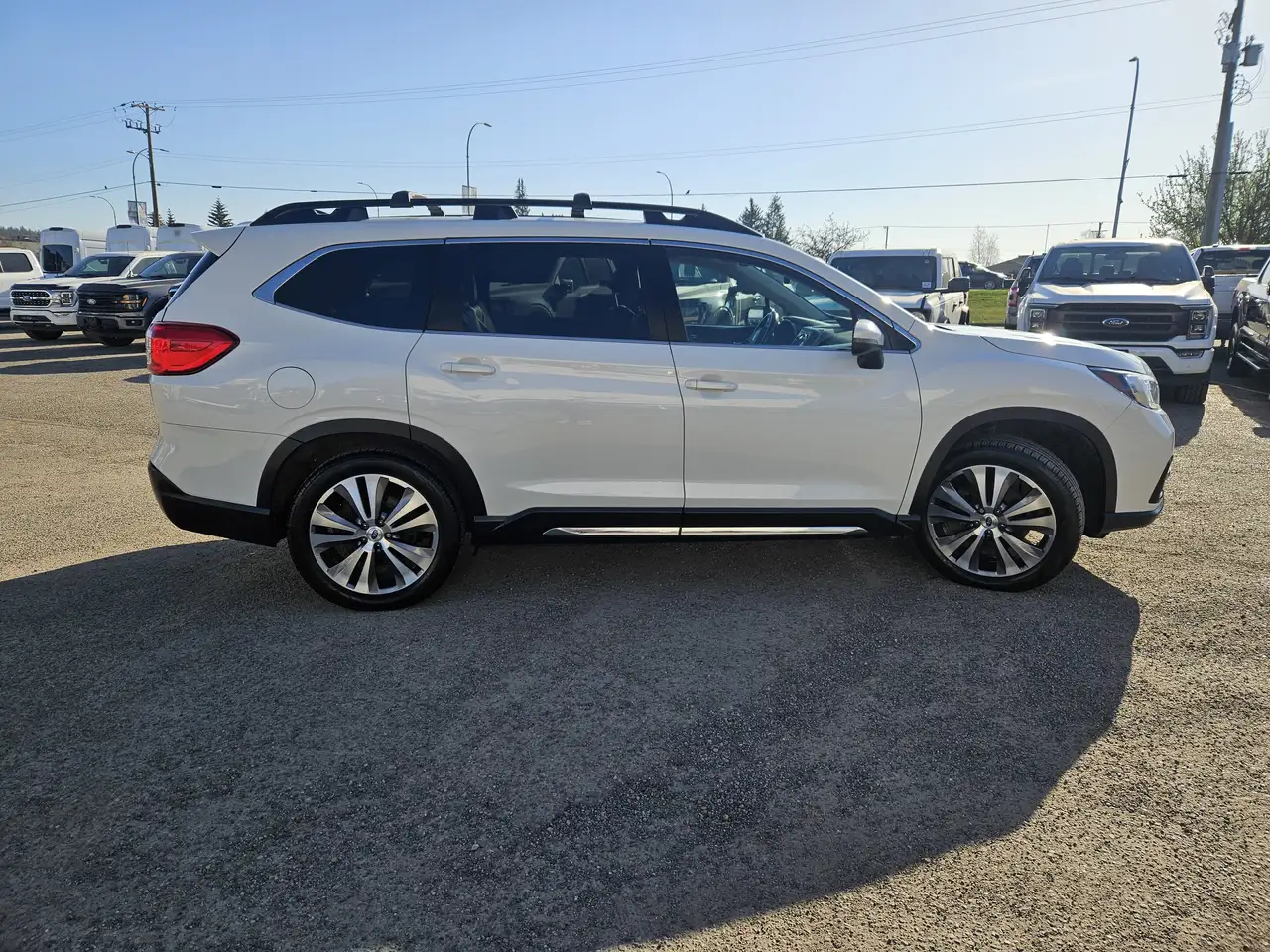 Subaru Ascent photo Subaru Ascent