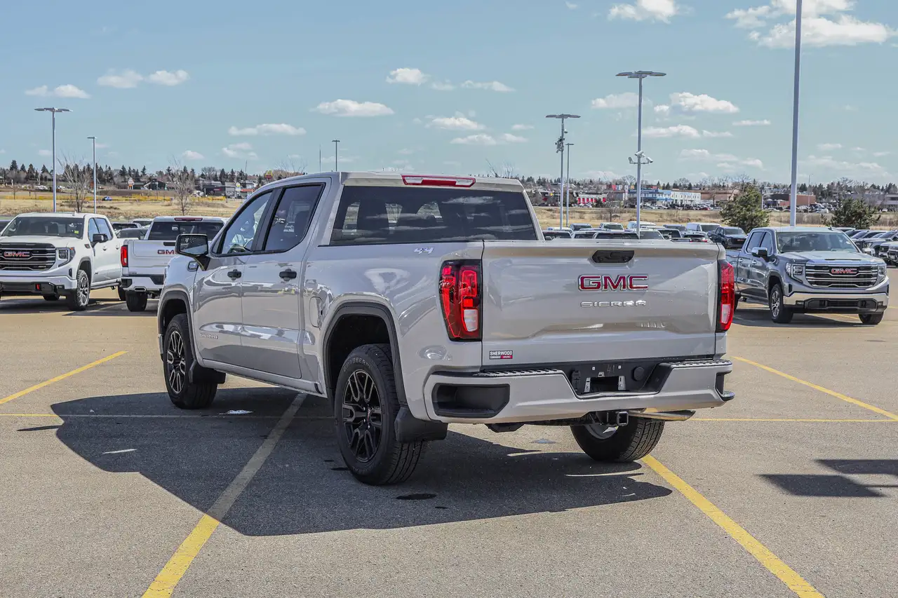 GMC Sierra 1500 снимка GMC Sierra 1500