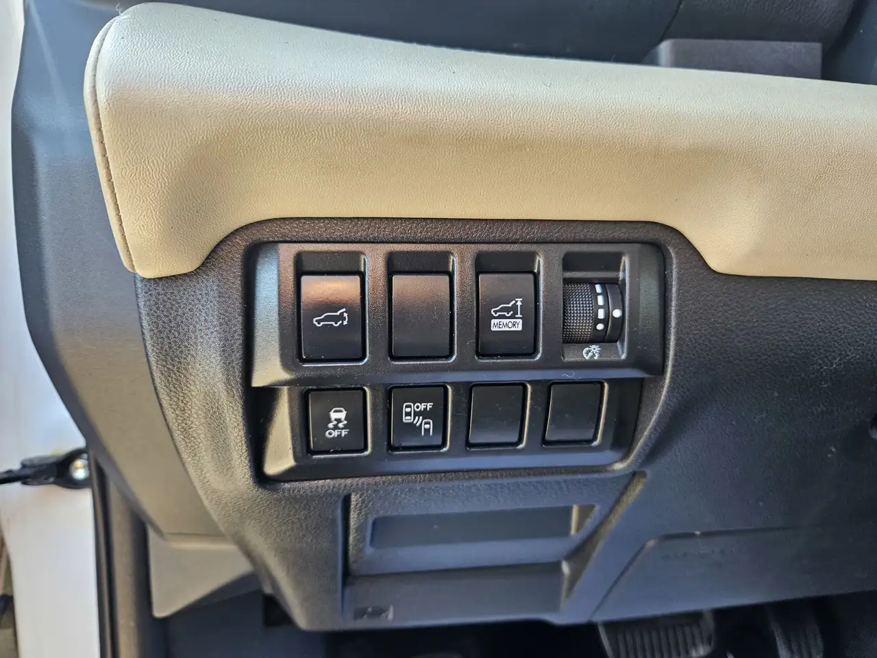 Subaru Ascent photo Subaru Ascent