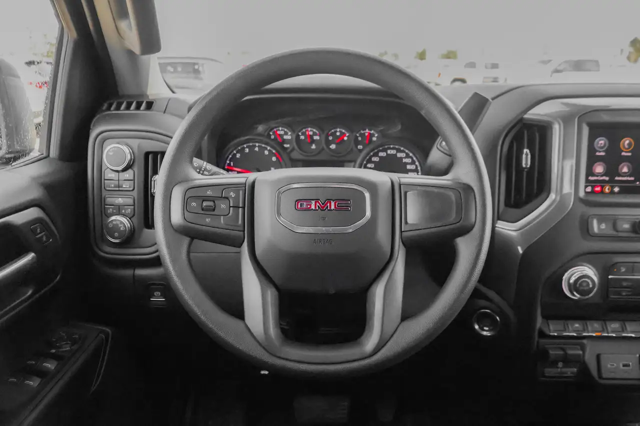 GMC Sierra 1500 снимка GMC Sierra 1500