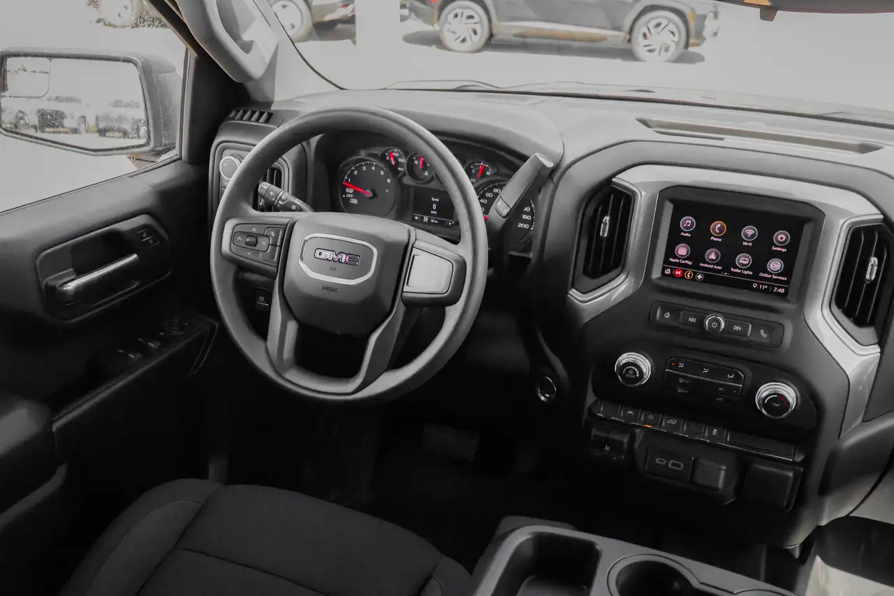 GMC Sierra 1500 снимка GMC Sierra 1500