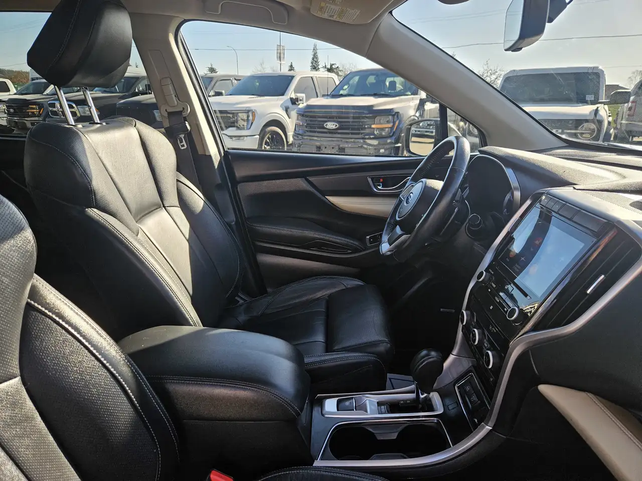Subaru Ascent photo Subaru Ascent