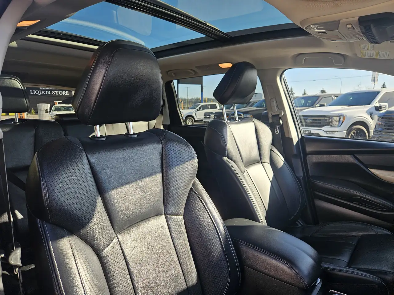 Subaru Ascent photo Subaru Ascent