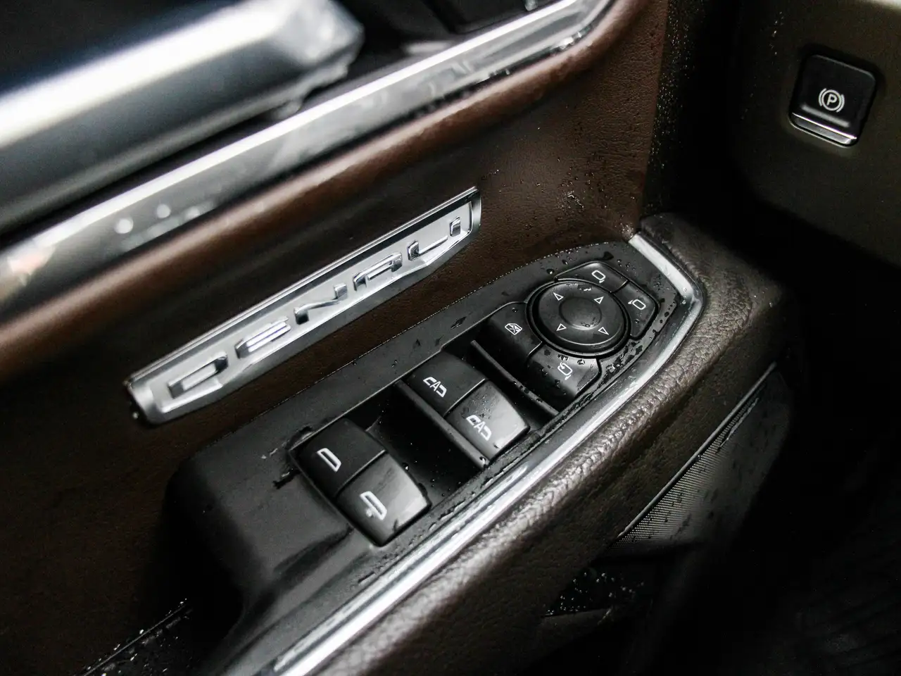 GMC Sierra 1500 fotografie GMC Sierra 1500