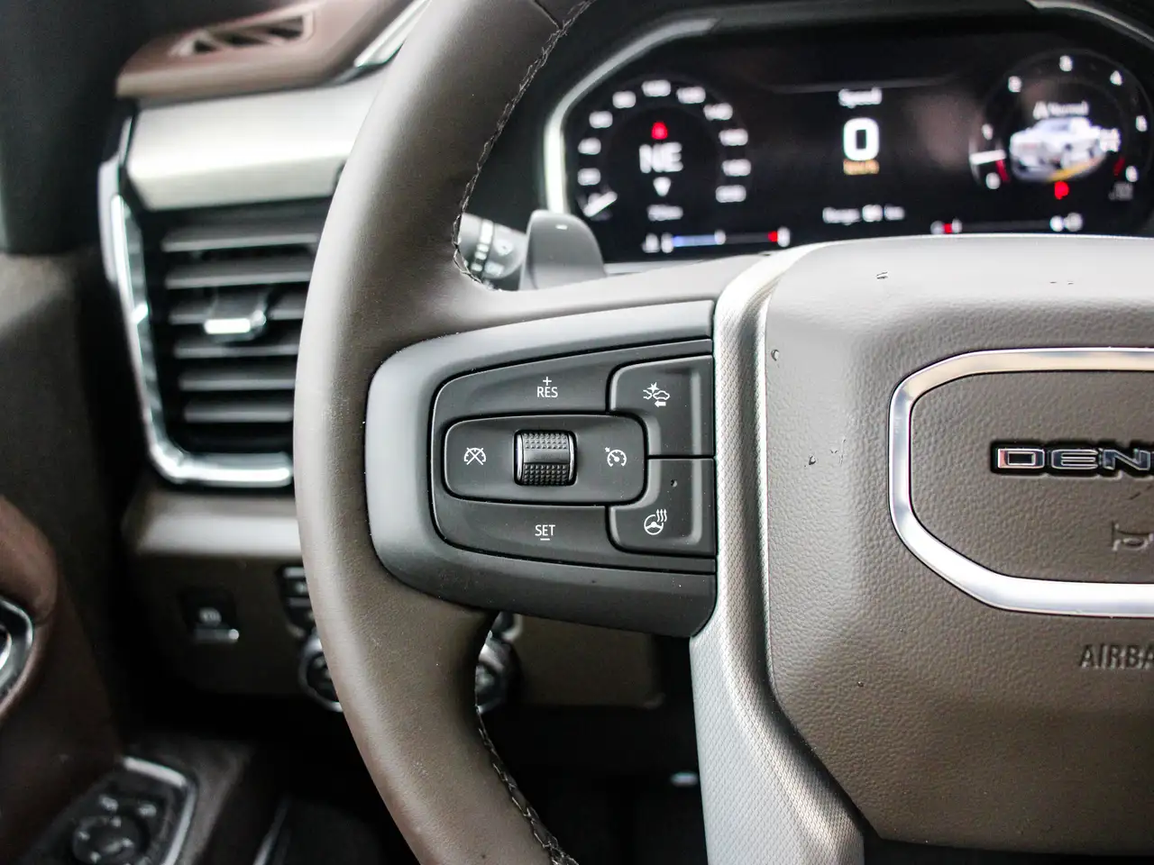 GMC Sierra 1500 fotografie GMC Sierra 1500