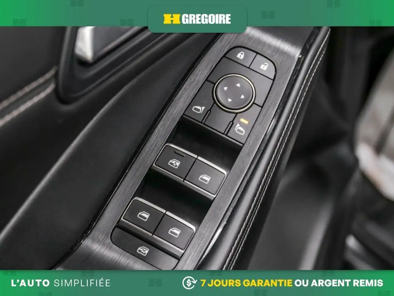 Nissan Rogue photo Nissan Rogue