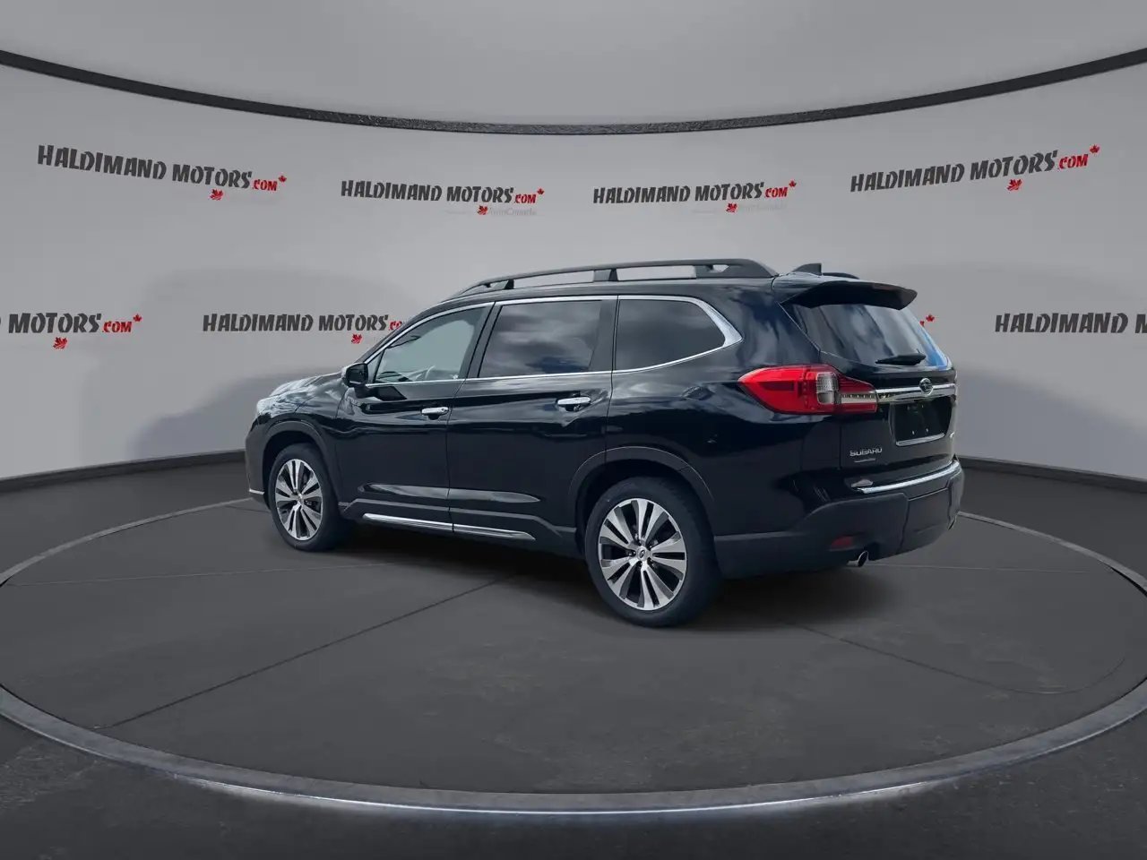 Subaru Ascent photo Subaru Ascent