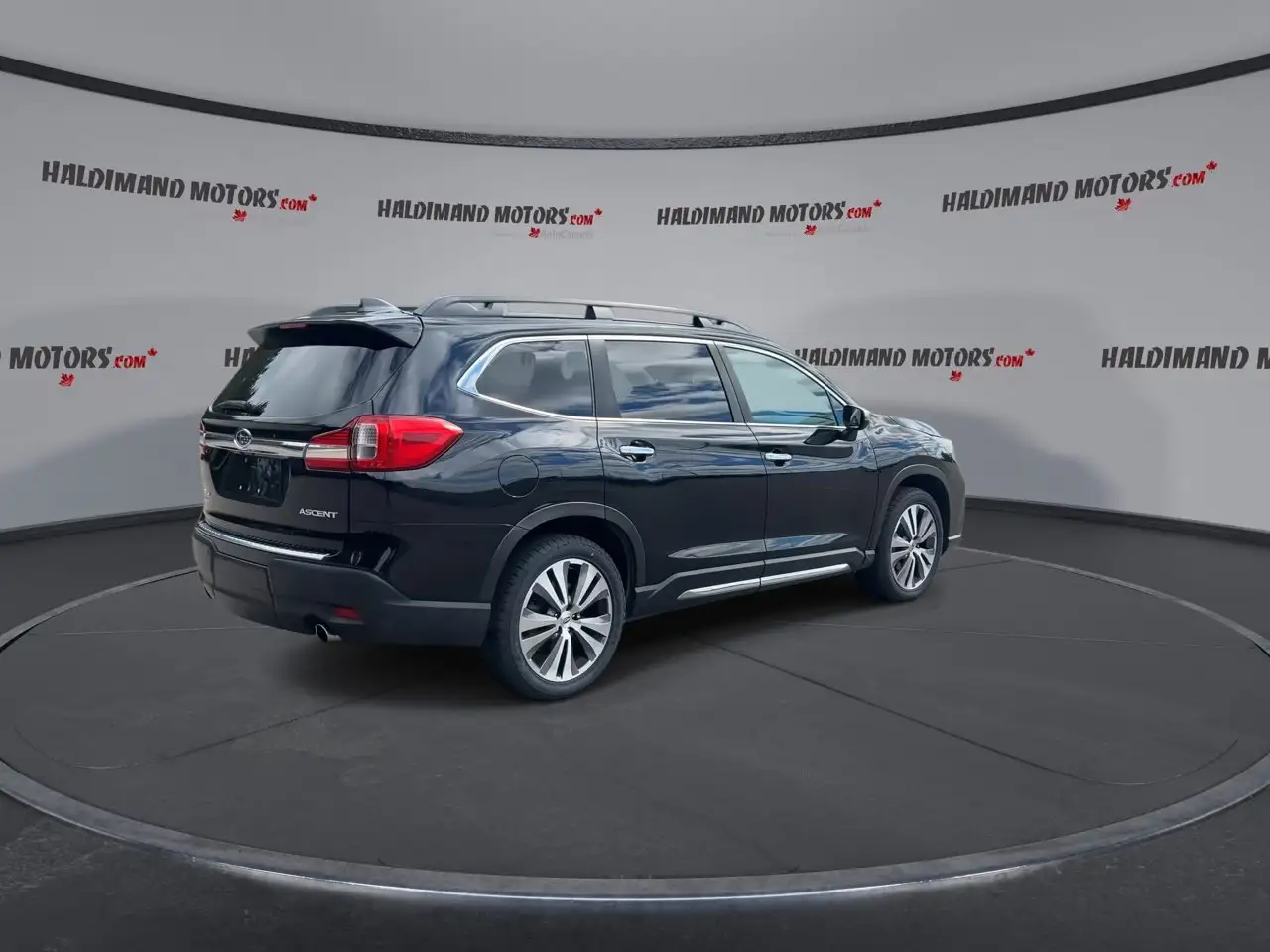 Subaru Ascent photo Subaru Ascent