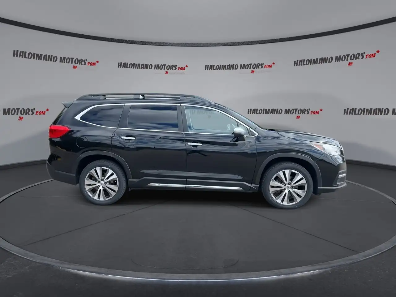 Subaru Ascent photo Subaru Ascent