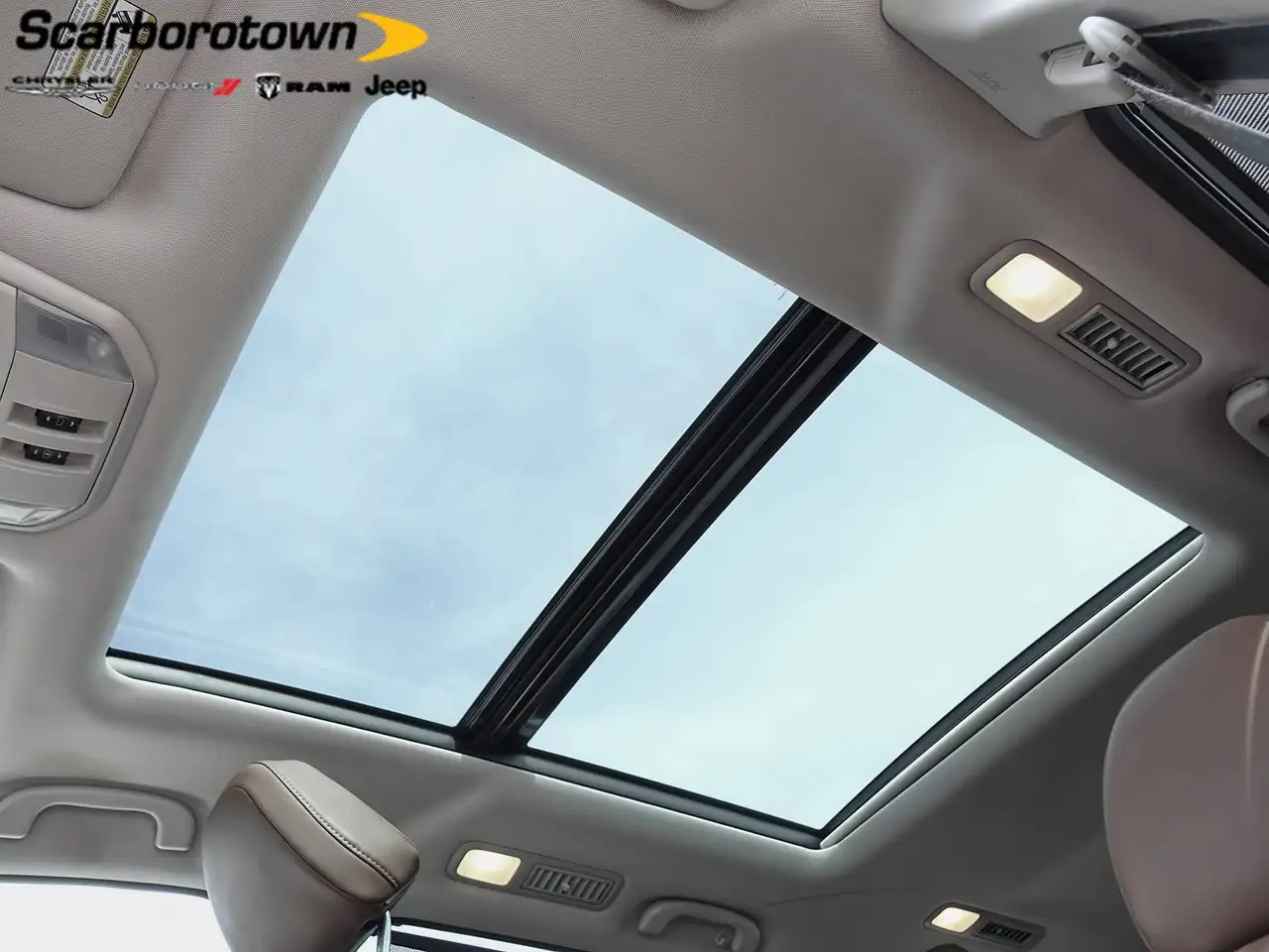 Subaru Ascent photo Subaru Ascent