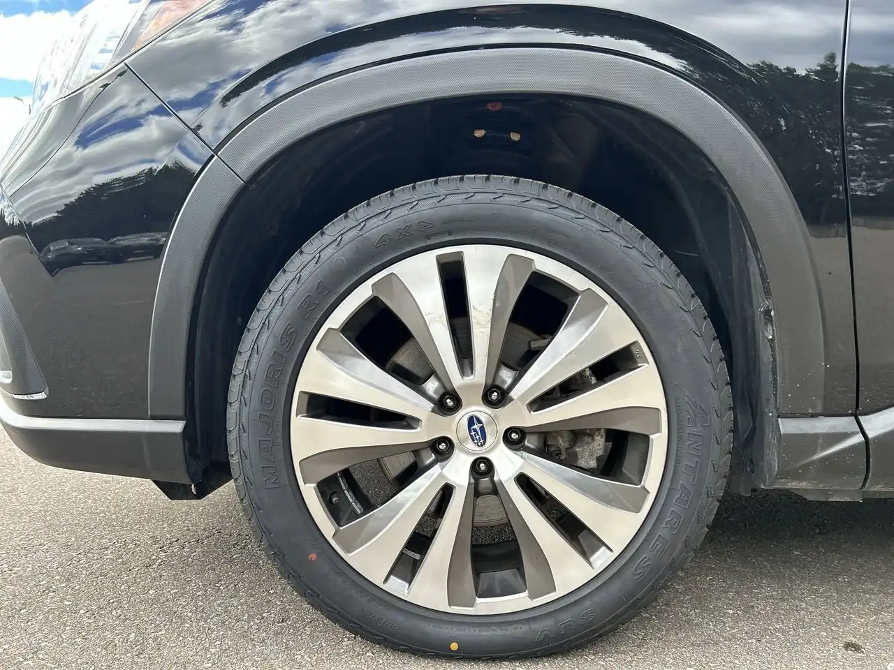 Subaru Ascent photo Subaru Ascent