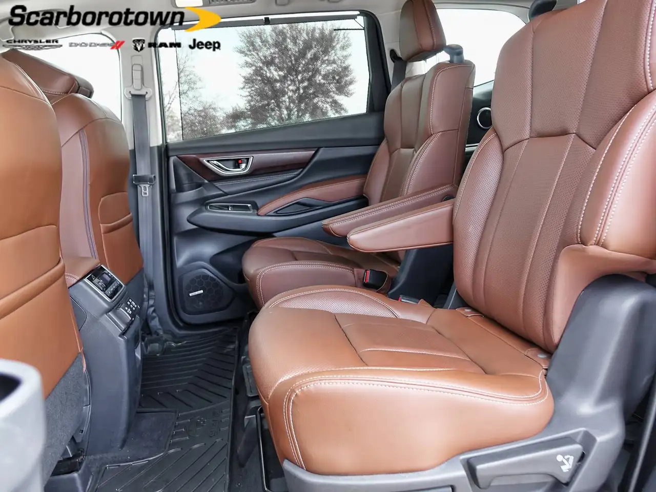 Subaru Ascent photo Subaru Ascent