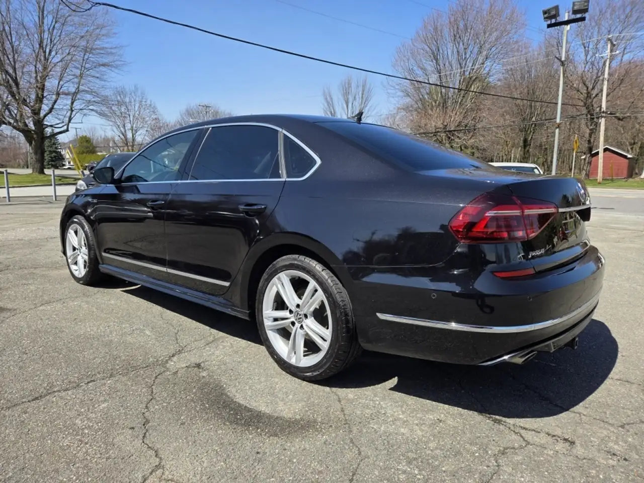 Volkswagen Passat photo Volkswagen Passat