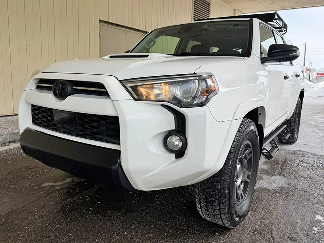 Toyota 4-Runner снимка Toyota 4-Runner