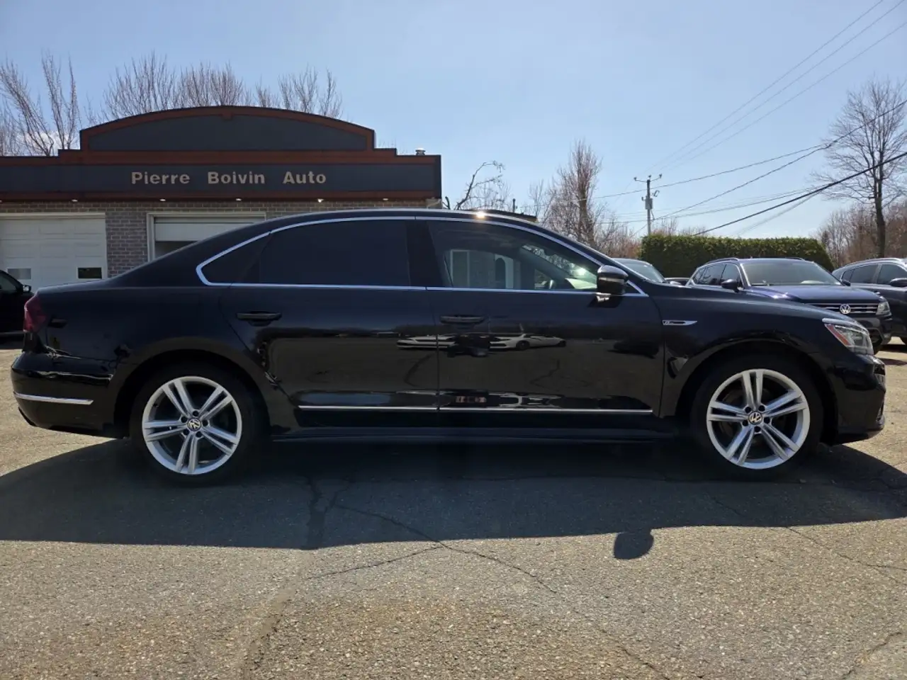 Volkswagen Passat photo Volkswagen Passat