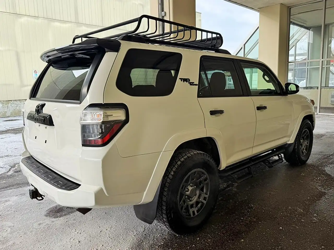 Toyota 4-Runner снимка Toyota 4-Runner