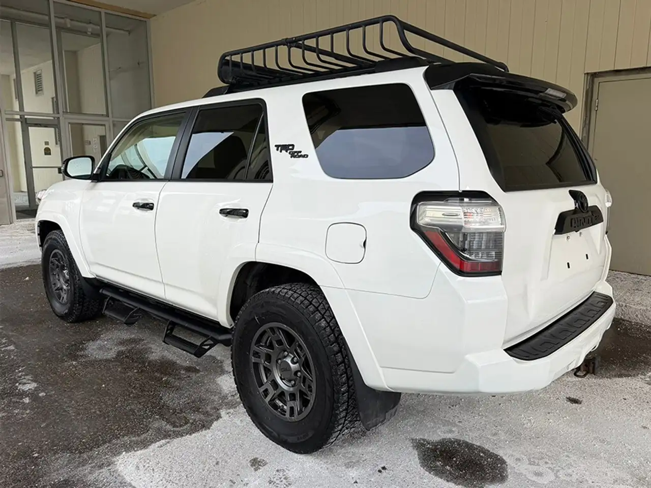 Toyota 4-Runner снимка Toyota 4-Runner