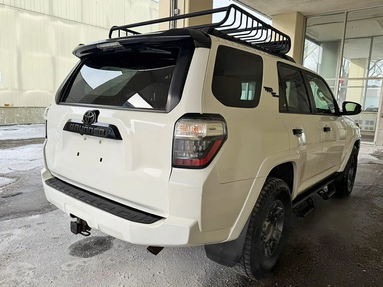 Toyota 4-Runner снимка Toyota 4-Runner