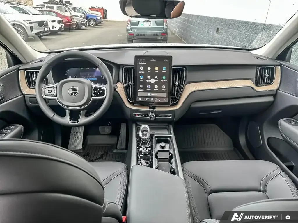 Volvo XC60 photo Volvo XC60