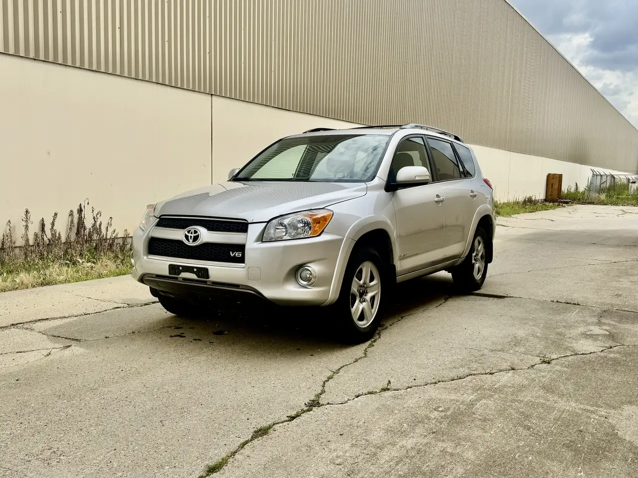 Toyota RAV 4 снимка Toyota RAV 4
