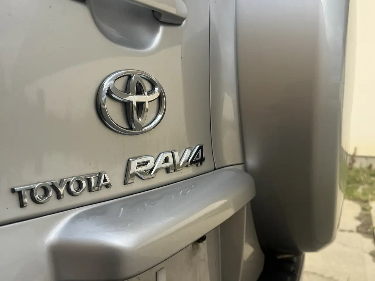 Toyota RAV 4 снимка Toyota RAV 4