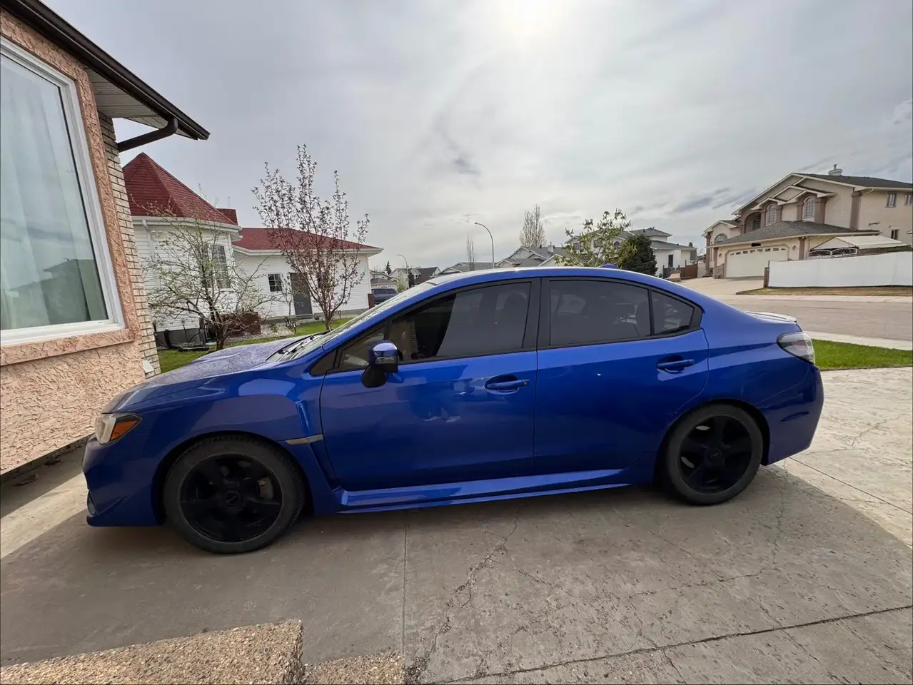Subaru WRX снимка Subaru WRX