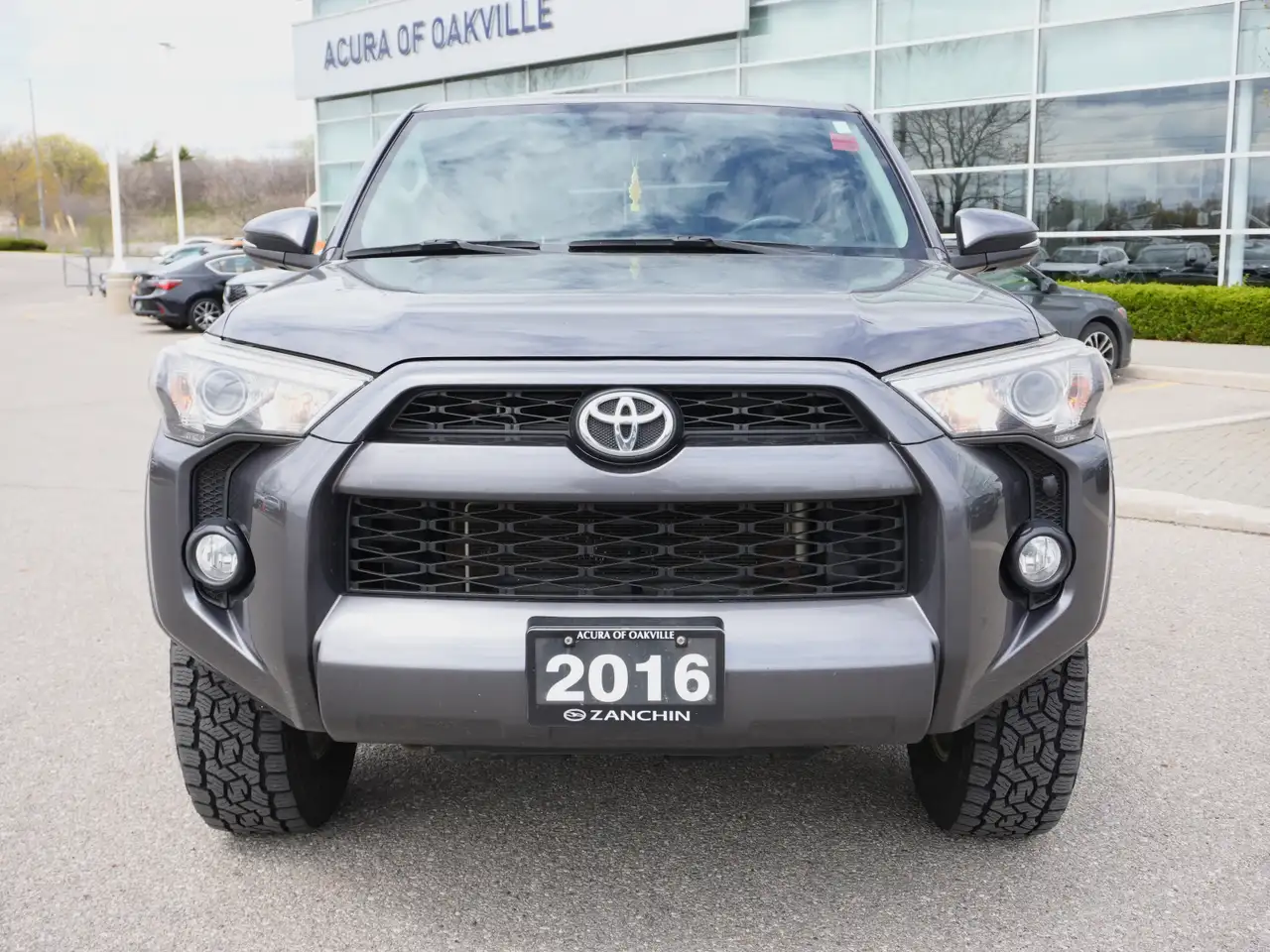 Toyota 4-Runner снимка Toyota 4-Runner