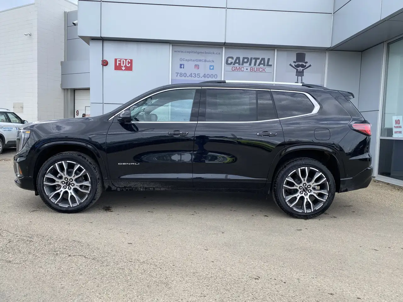 GMC Acadia photo GMC Acadia