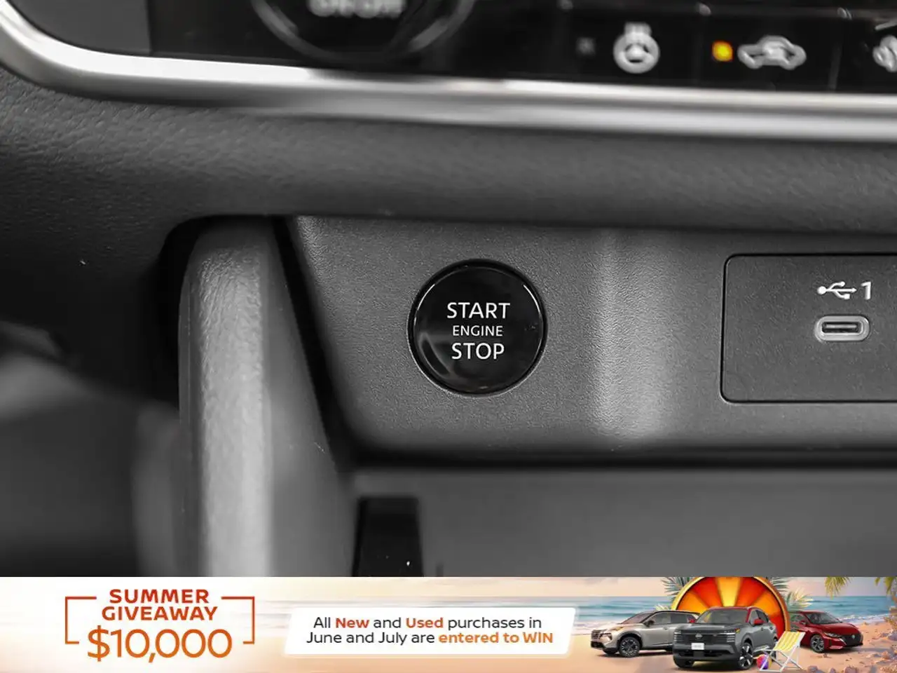 Nissan Rogue fotografie Nissan Rogue