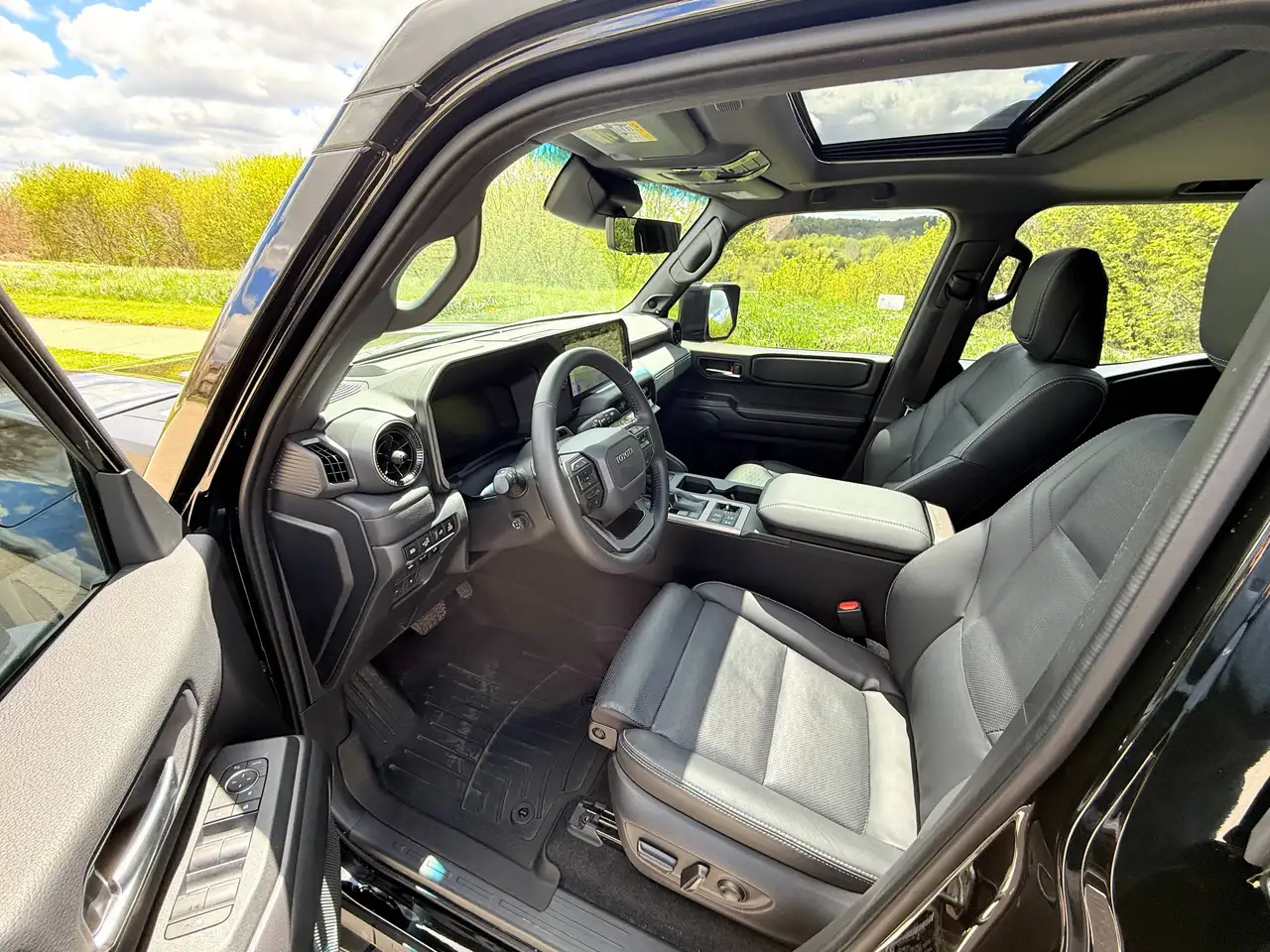 Toyota Land Cruiser снимка Toyota Land Cruiser
