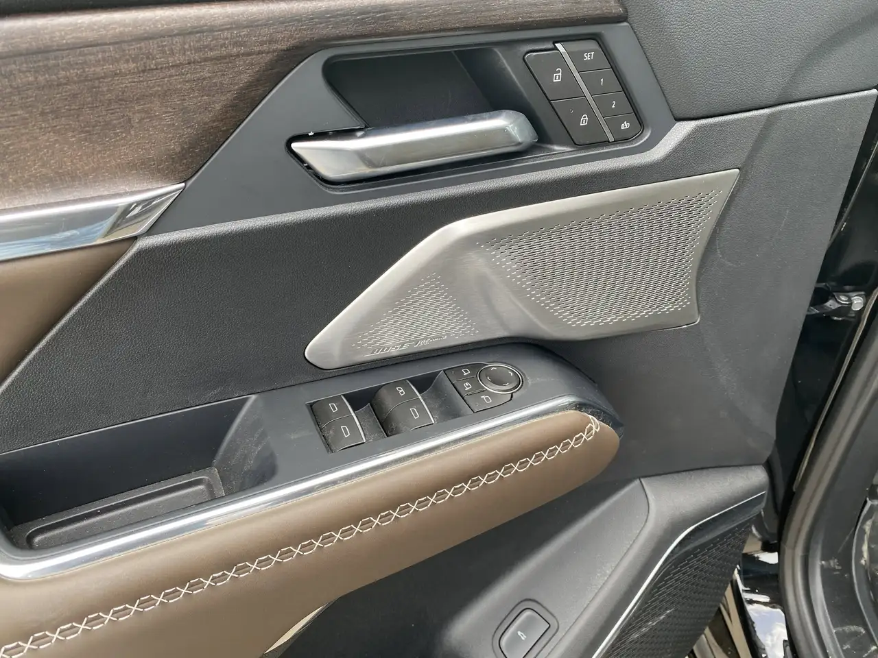 GMC Acadia photo GMC Acadia