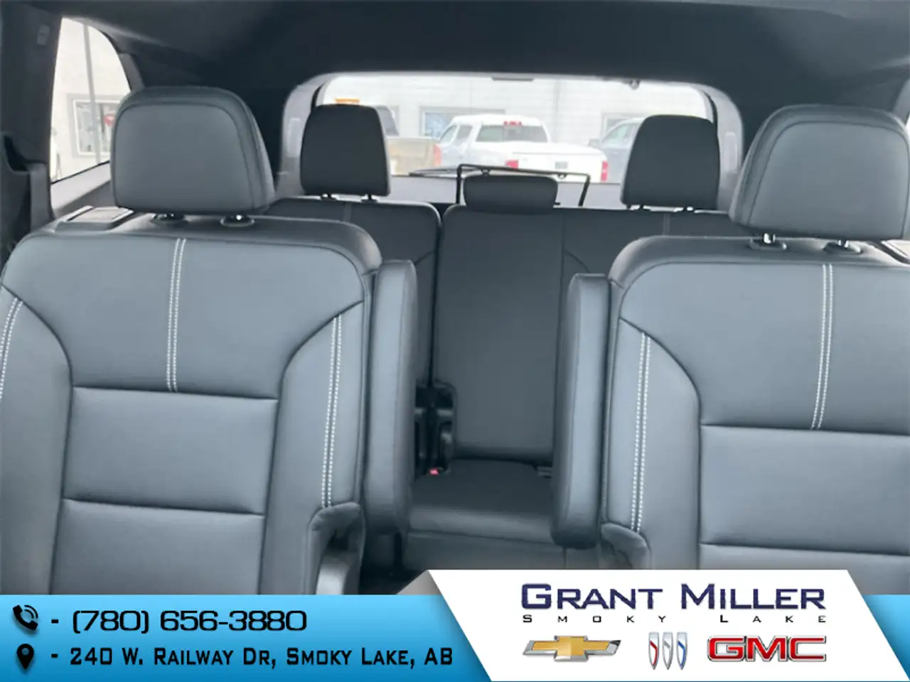 GMC Acadia снимка GMC Acadia