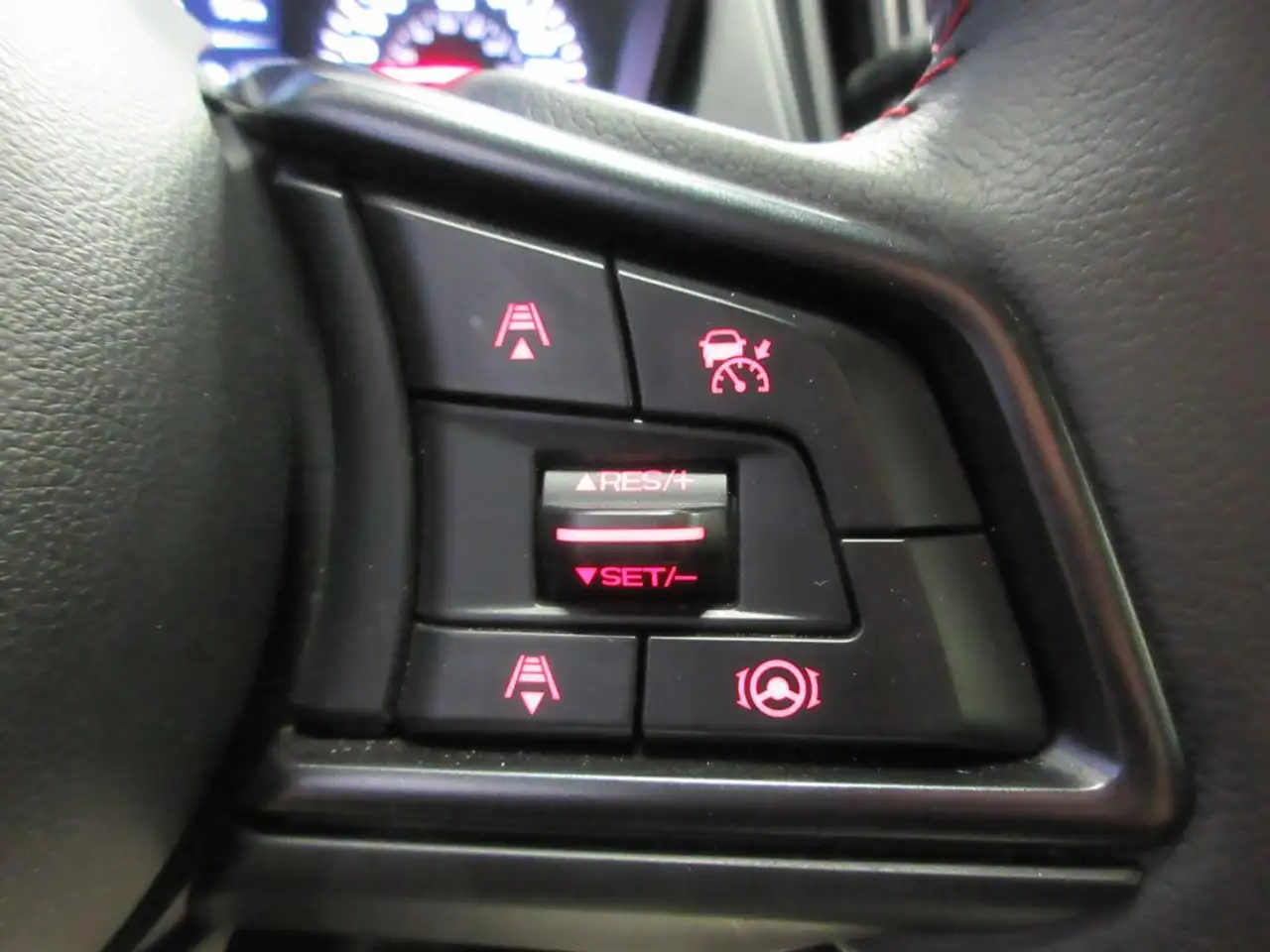 Subaru WRX снимка Subaru WRX