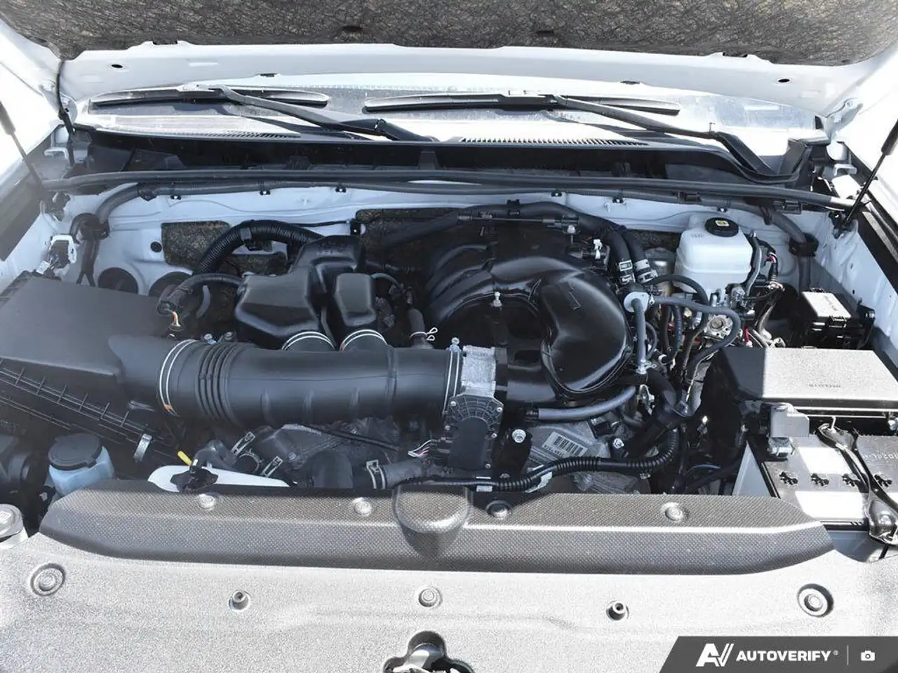 Toyota 4-Runner снимка Toyota 4-Runner