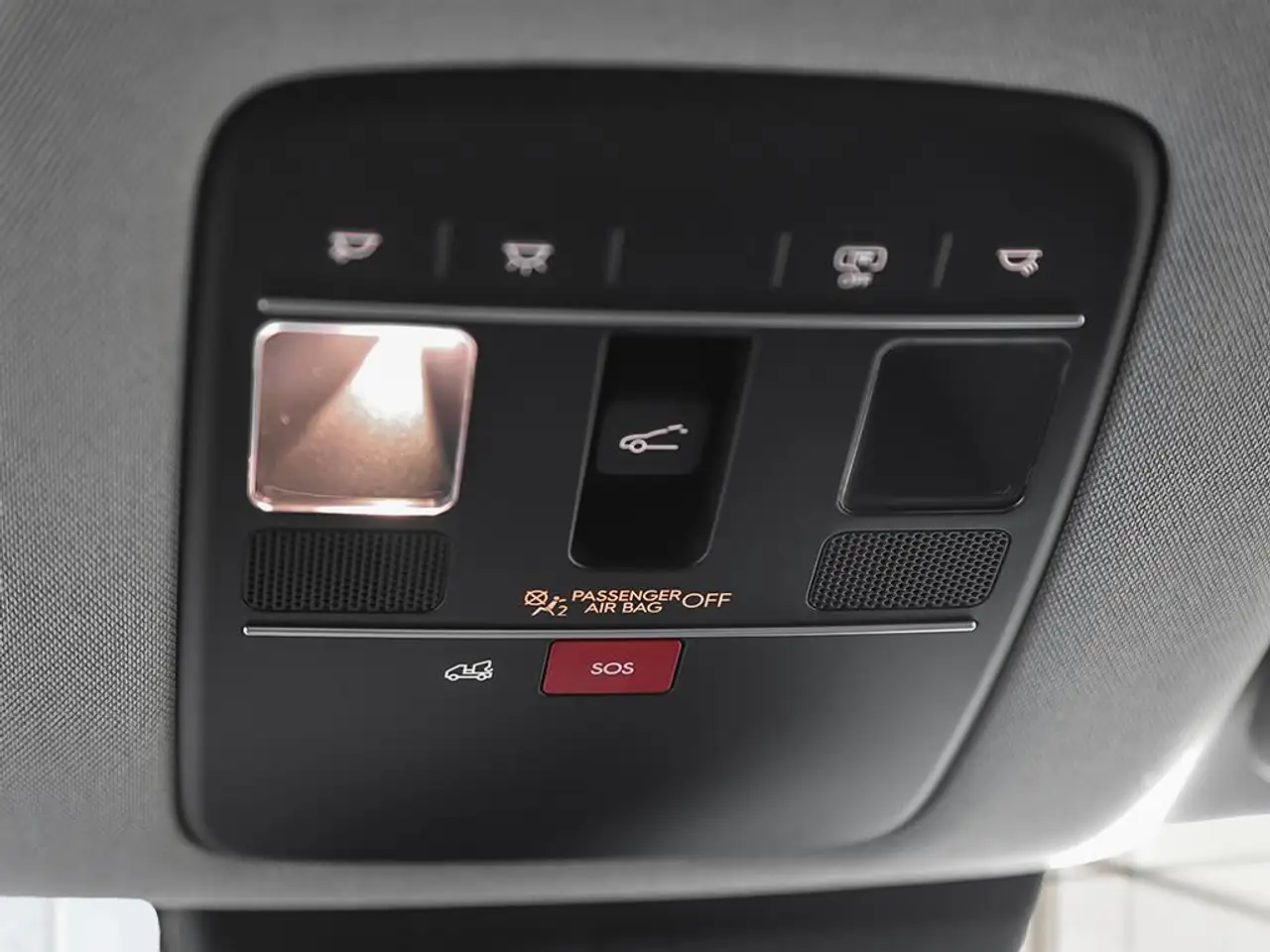 Hyundai PALISADE Hybrid снимка Hyundai PALISADE Hybrid