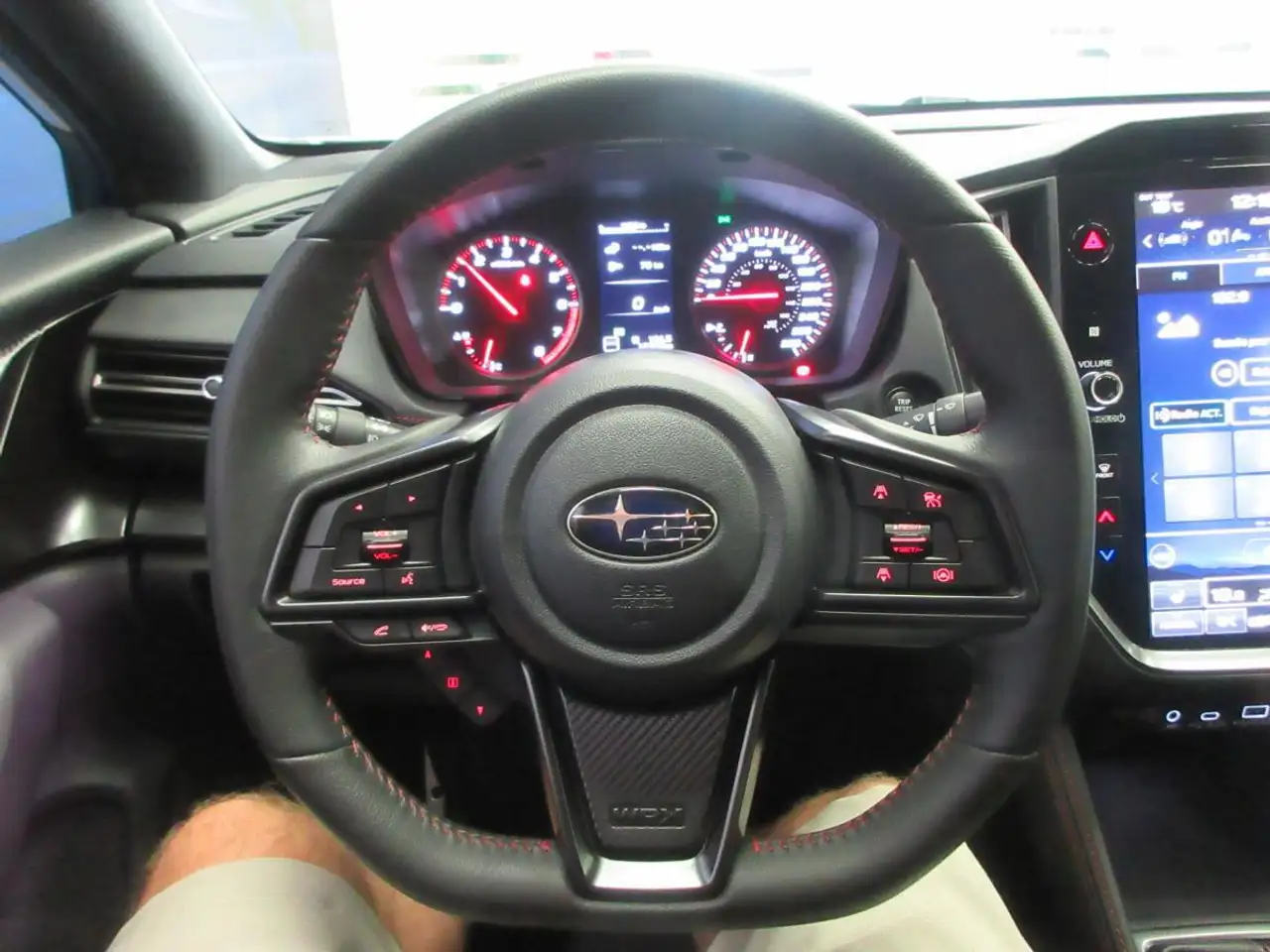Subaru WRX снимка Subaru WRX